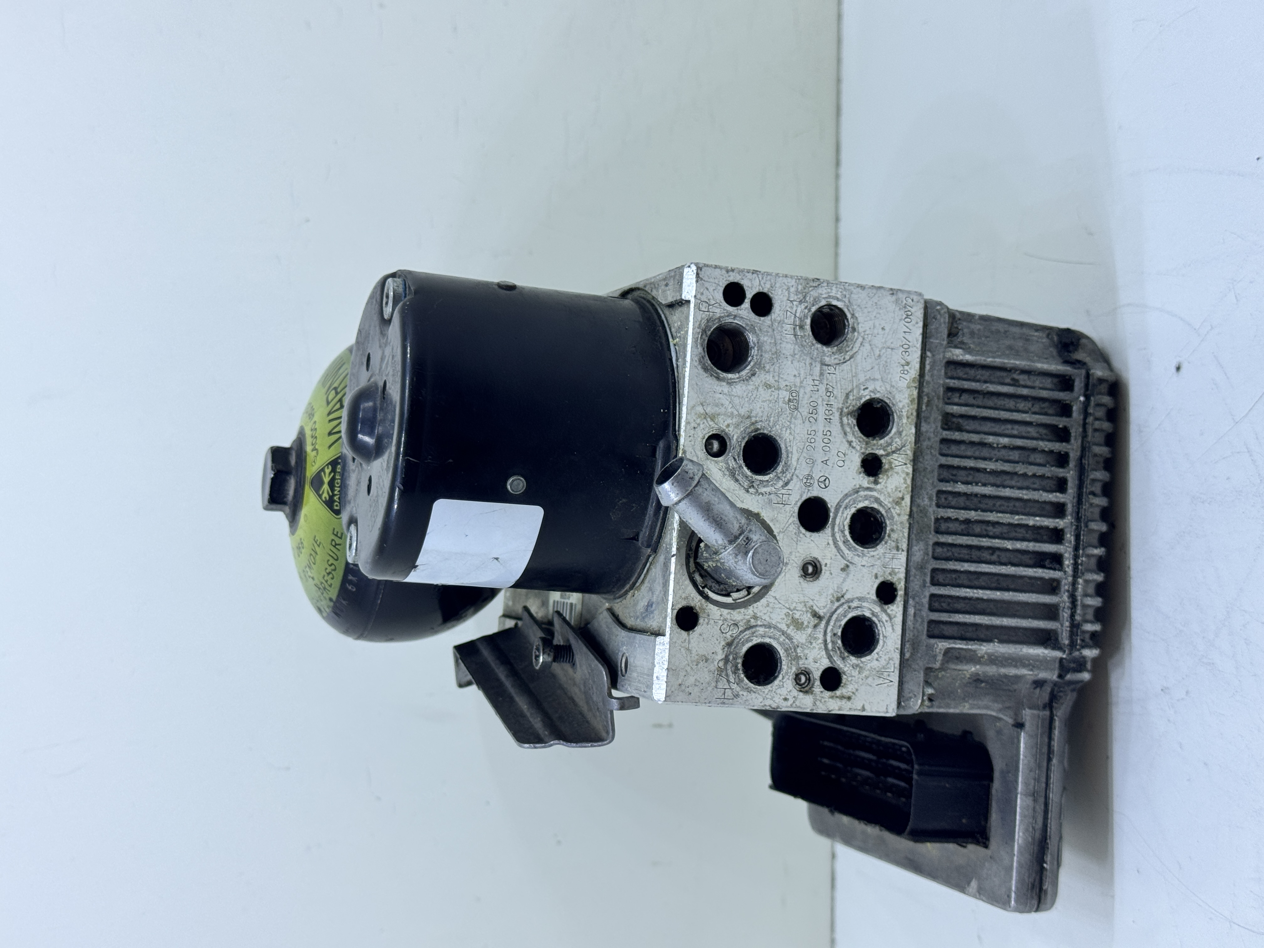 A0054319712 ABS / SBC Beyni gerçek ürün fotoğrafı