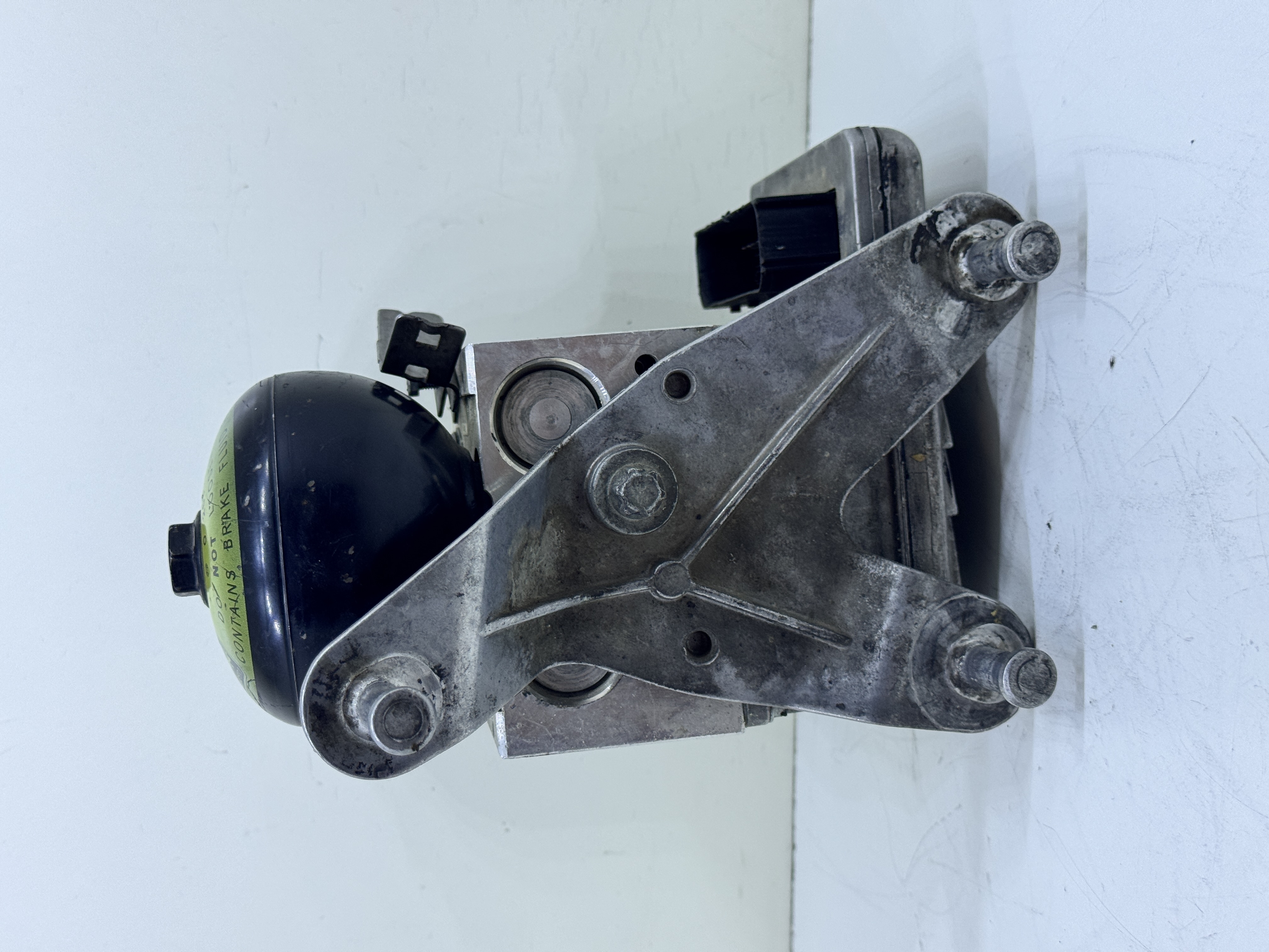 A0054319712 ABS / SBC Beyni gerçek ürün fotoğrafı