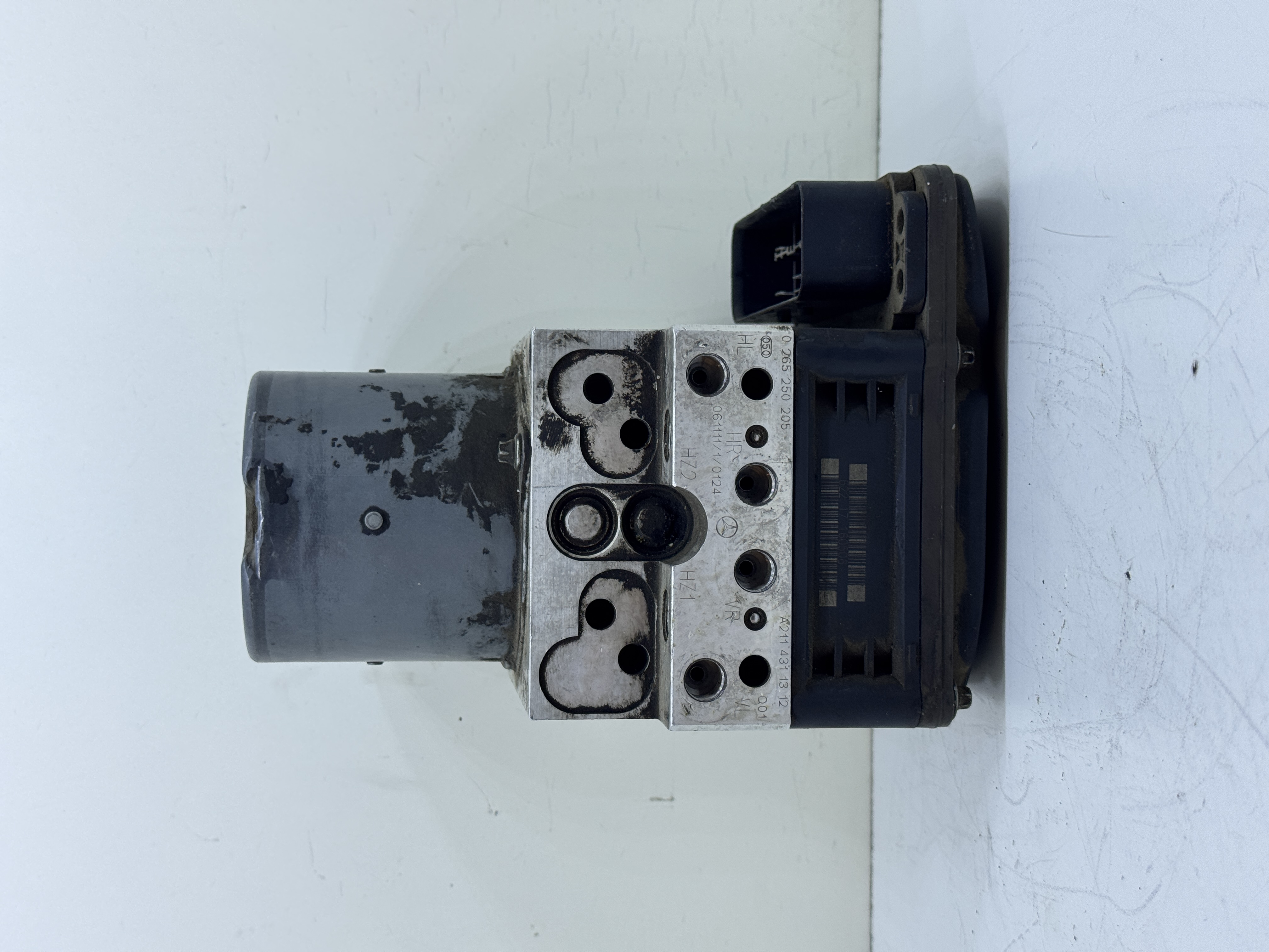 A2114311312 ABS / SBC Beyni gerçek ürün fotoğrafı