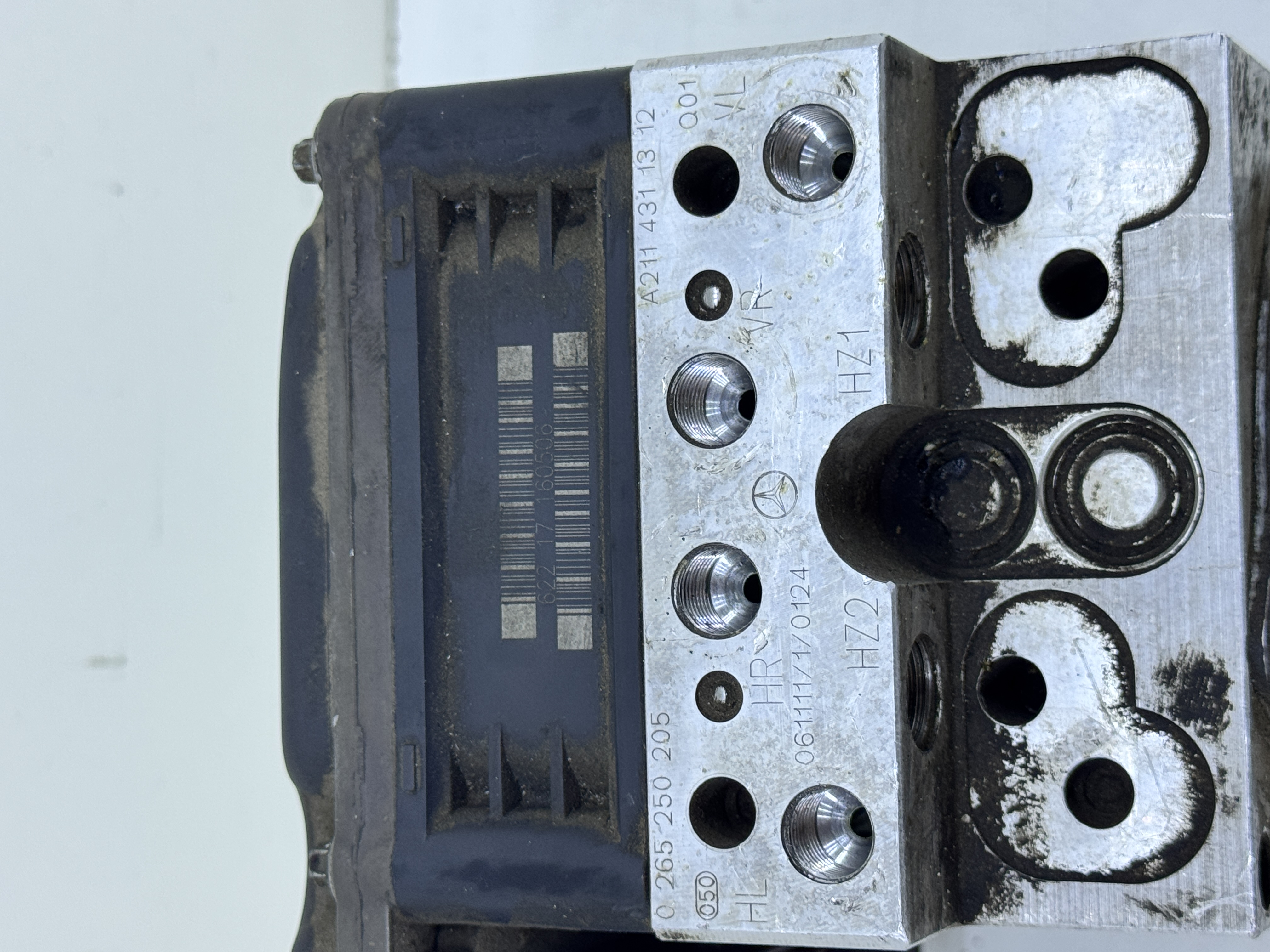 A2114311312 ABS / SBC Beyni gerçek ürün fotoğrafı