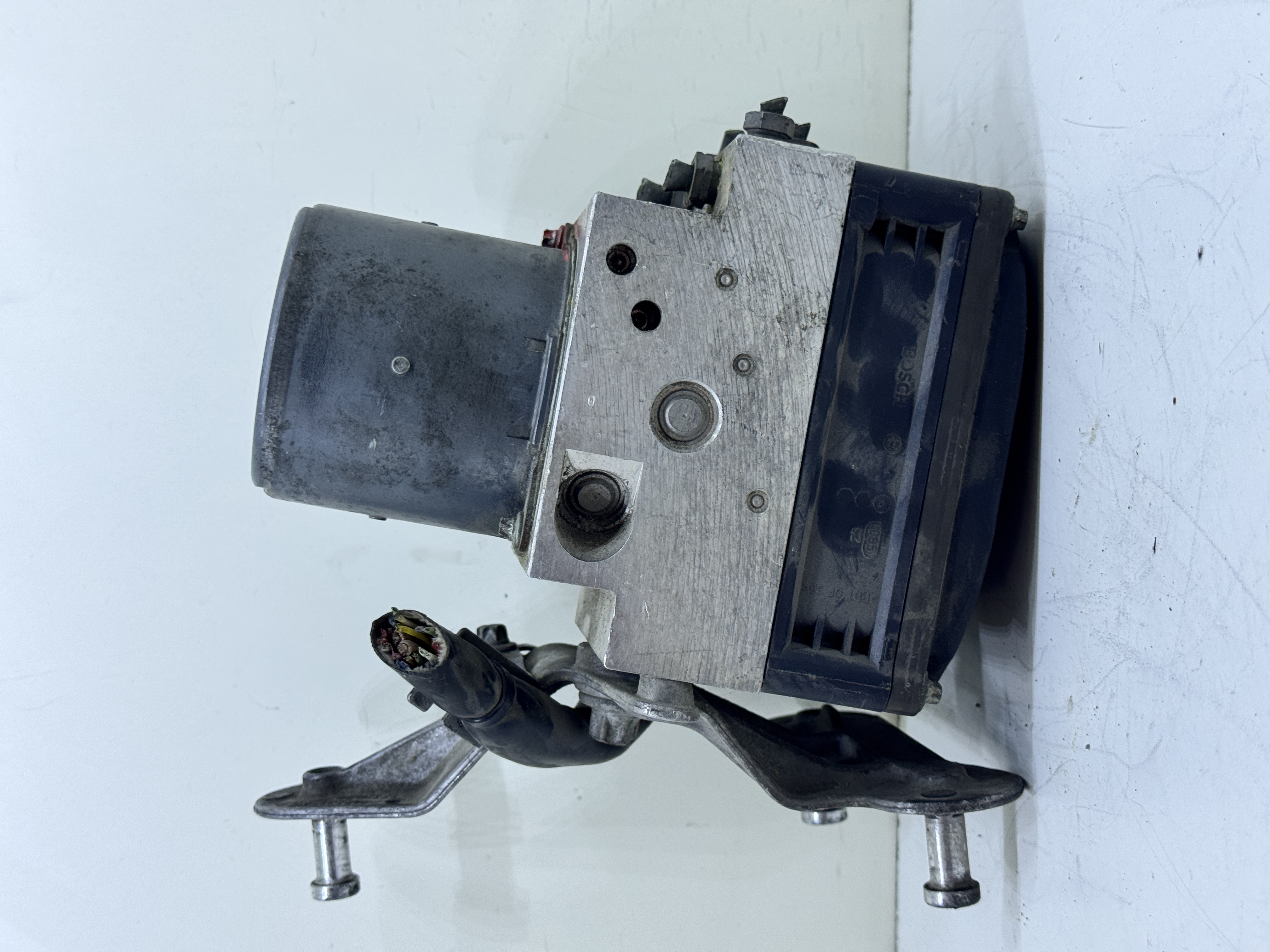 A2114313812 ABS / SBC Beyni gerçek ürün fotoğrafı