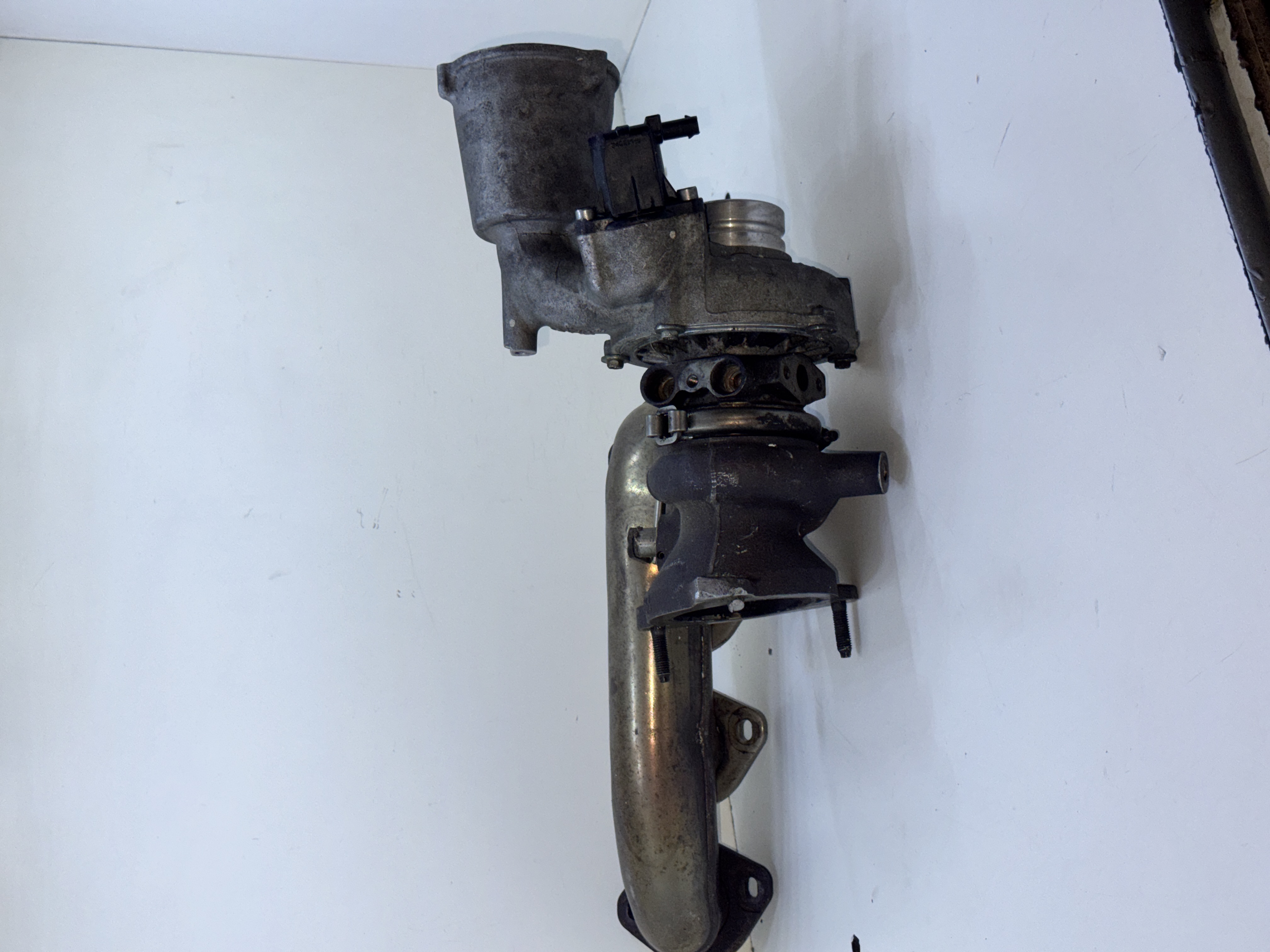 A2710903580 Turbo gerçek ürün fotoğrafı